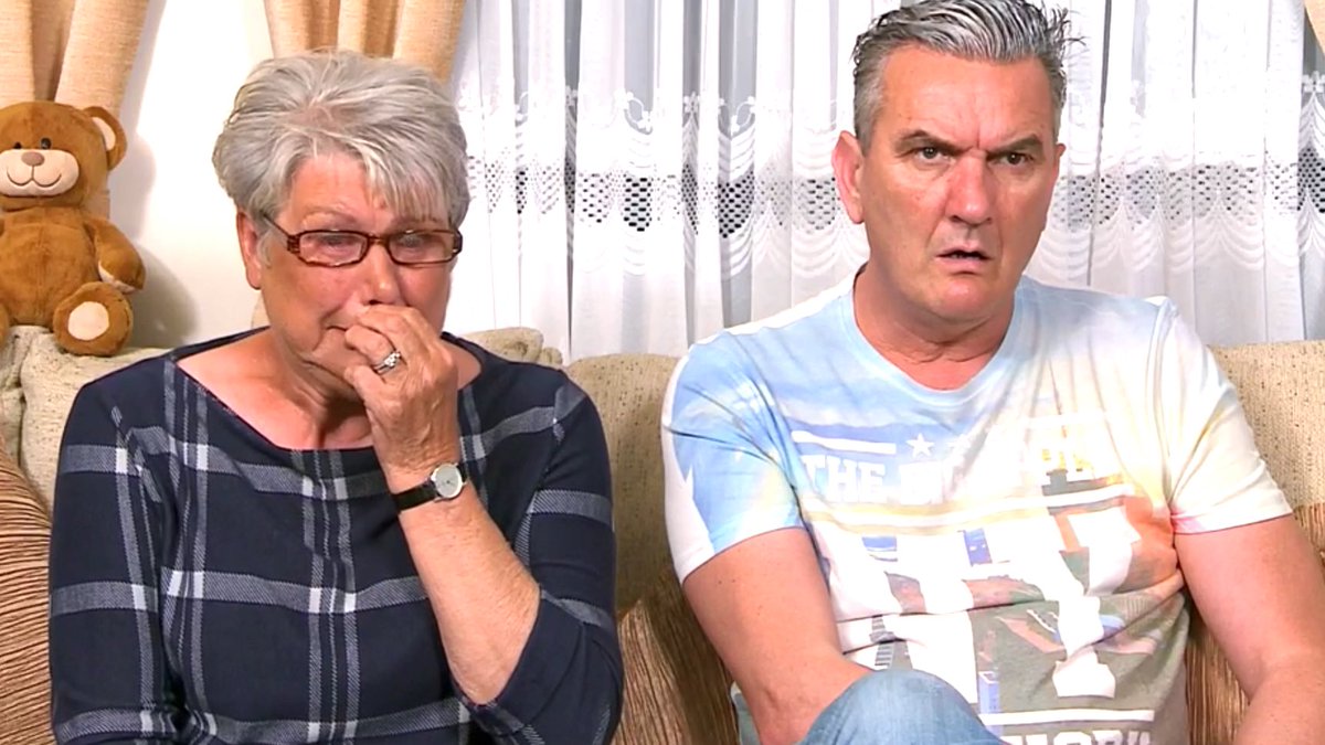 Fake Showbiz News tweet media