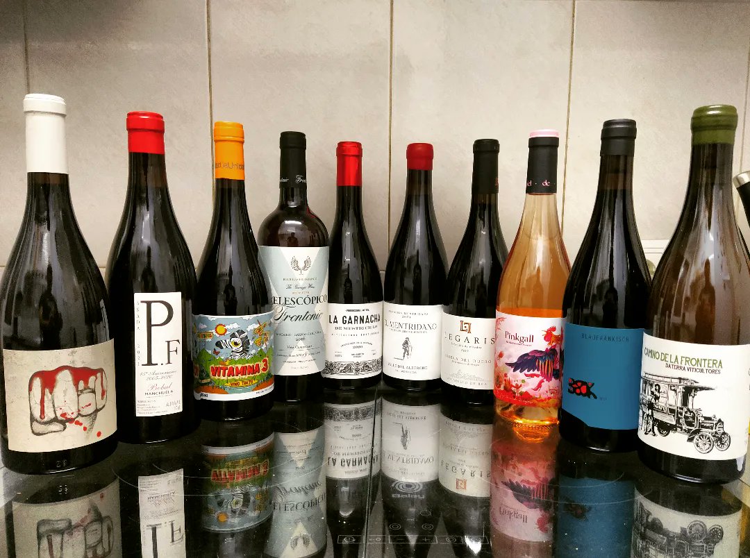 Así se empieza una semana y lo demás son tonterías 🤟 Una selección de cositas que nos gustan muchísmo <a href="/BFrontonio/">Bodegas Frontonio</a> <a href="/DATERRA_/">DATERRA VITICULTORES</a> <a href="/Mustiguillo/">Bodega Mustiguillo</a>
Bufffffff... I love this game 😍
<a href="/wineissocial/">Wine is Social</a> #wine #vino #winelover #winelovers #winetime #wineaddict #winewinewine #pistasGastrobloGGicas