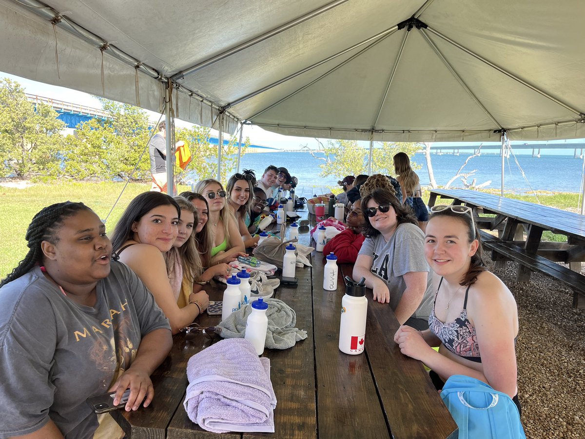 Seniors from <a href="/StEdsVero/">Saint Edward's School</a> have arrived in Pigeon Key. Let the adventure begin!