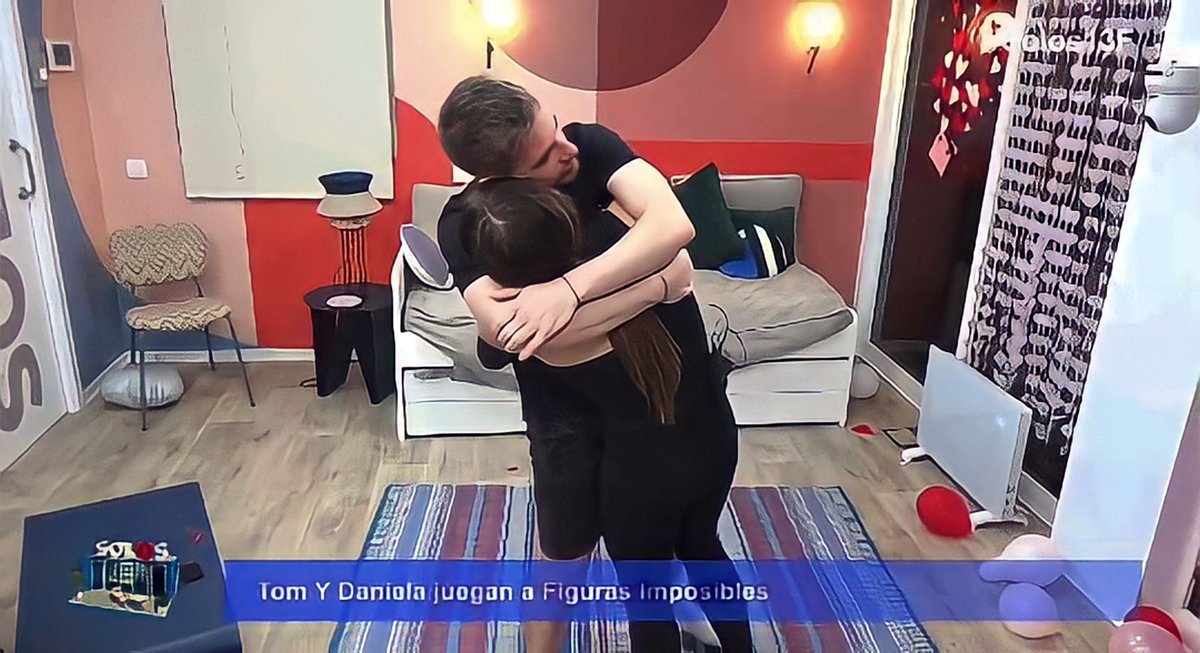 Ismael74164158's tweet photo. #SolosTomyDaniela
#PesadillaEnElParaiso
#DanielaRequena
#LaIslaDeLasTentaciones6 Algunas imágenes de Daniela y Tom en el pisito de solos. Me está encantando ❤️🔥 https://t.co/1cLH2Naayo