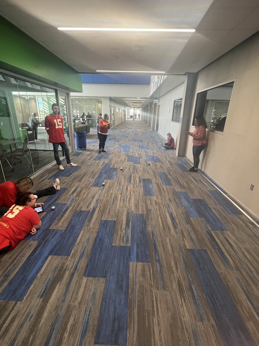 Haley_Kaus's tweet photo. @Sphero fun at #WINFest @USD475! #ThriveIn475 https://t.co/OPc8EeRVE3