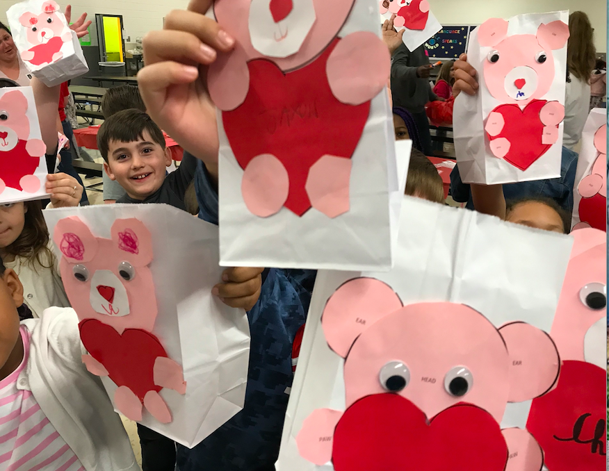 Polser PTA went above and beyond, as they always do! 2nd grade had so much fun at their Valentines day party!