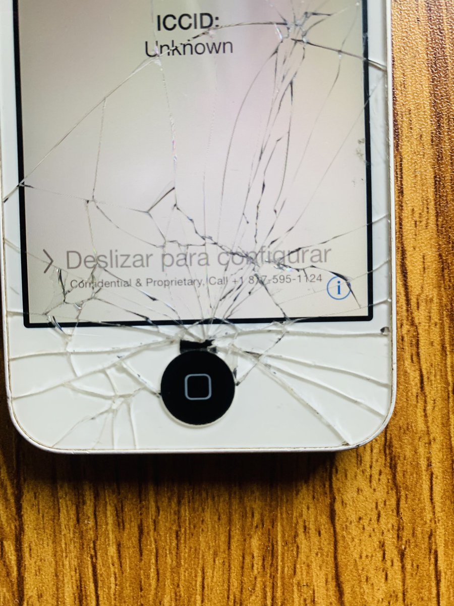 AppleN1nja's tweet photo. New iOS 7 internal version installed to my iPhone 4
#Appleinternal #appleinternal #applecollection https://t.co/hcw3tCk050