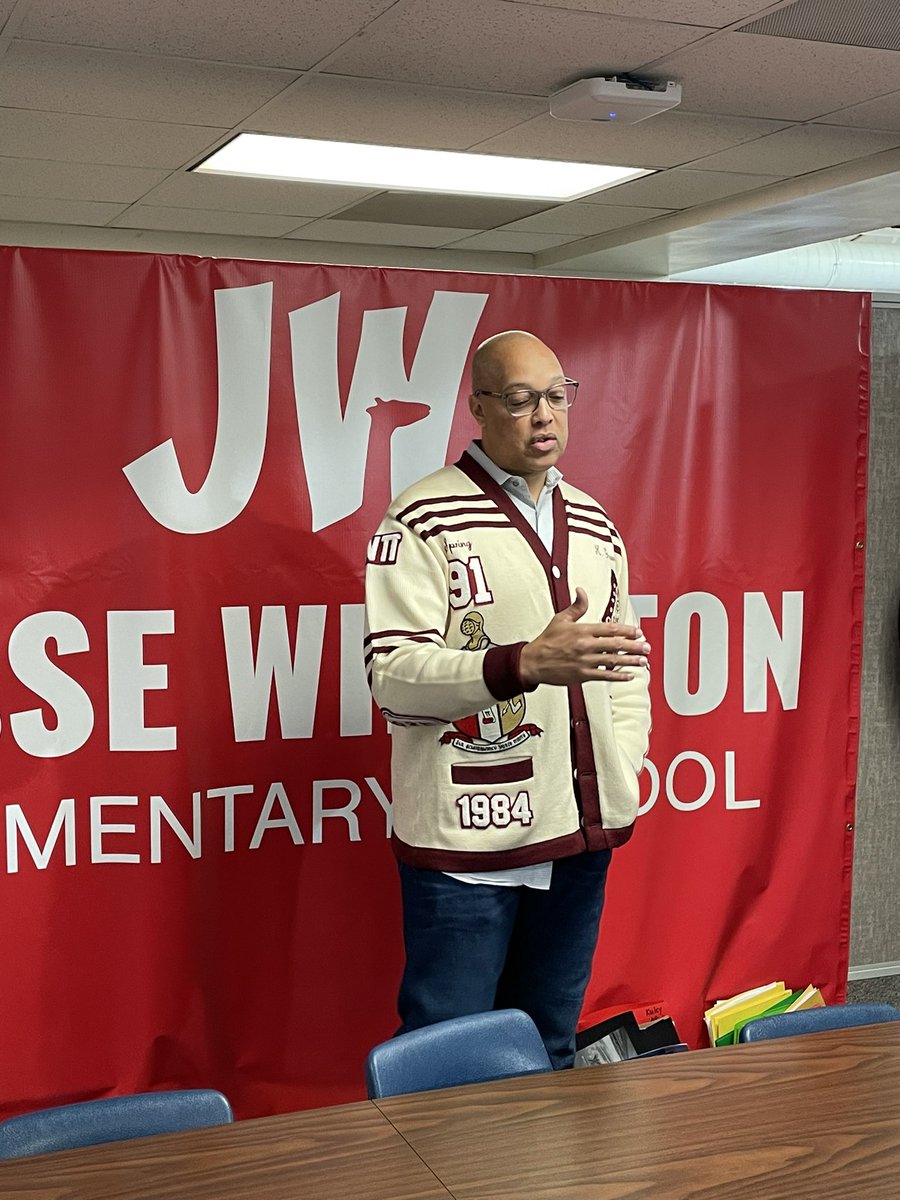 We got to welcome back a former Jesse Wharton parent today! Mr. Kevin Graves joined us this morning to share the history of fraternities and sororities, including his own, Kappa Alpa Psi, as a part of Black History Month and our third quarter focus on HBCUs. #blackhistorymonth