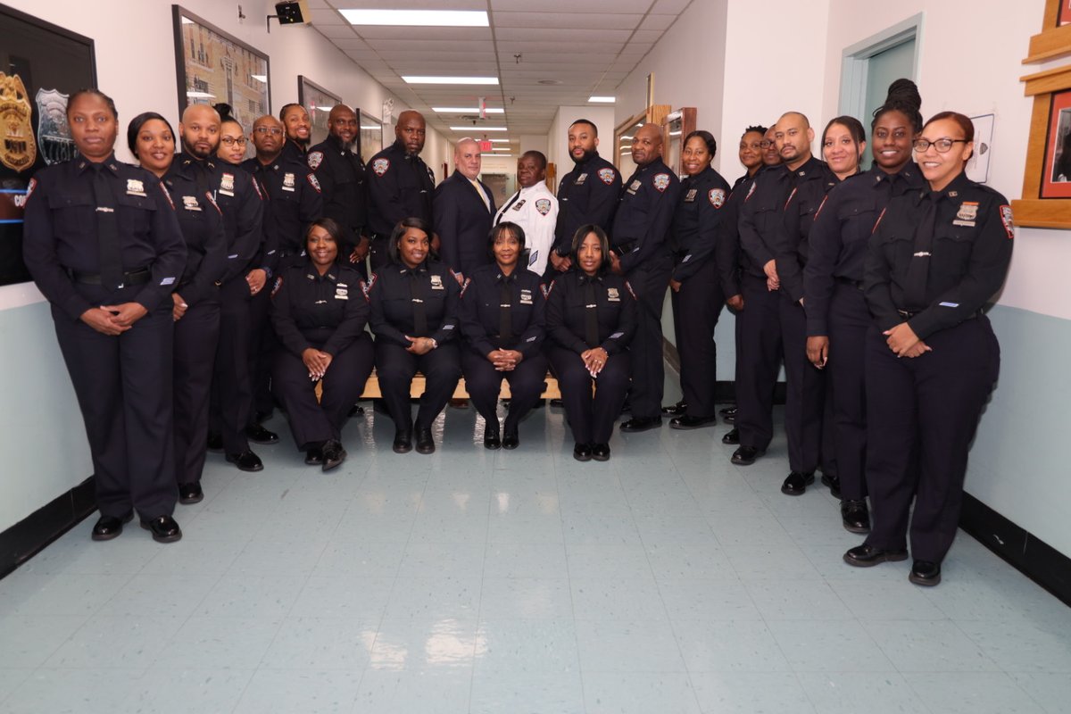 CorrectionNYC's tweet photo. Today is the first day for our next cohort of officers to become newly promoted correction captains. The role of a captain is an essential role in our jail operations and supporting staff. Congratulations and good luck to our future leaders! #BOLDPATHFORWARD https://t.co/dxoZmuJMwd