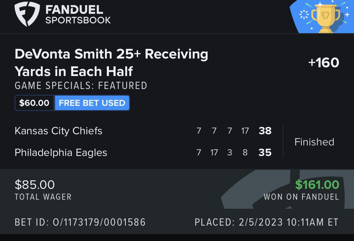 MRpickks's tweet photo. More in comments👇 run me my money !!! Sad the birds lost tho don’t even care about this bread 🥴😂 https://t.co/V1pou3qucD