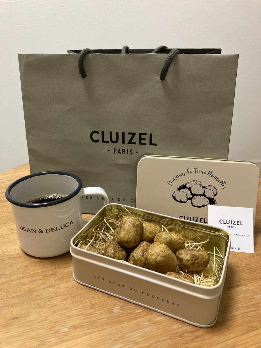 早朝、嫁はんは仕事、部屋の前で見つけた。THANKS 
美味すぎて(T . T)
#cluizel