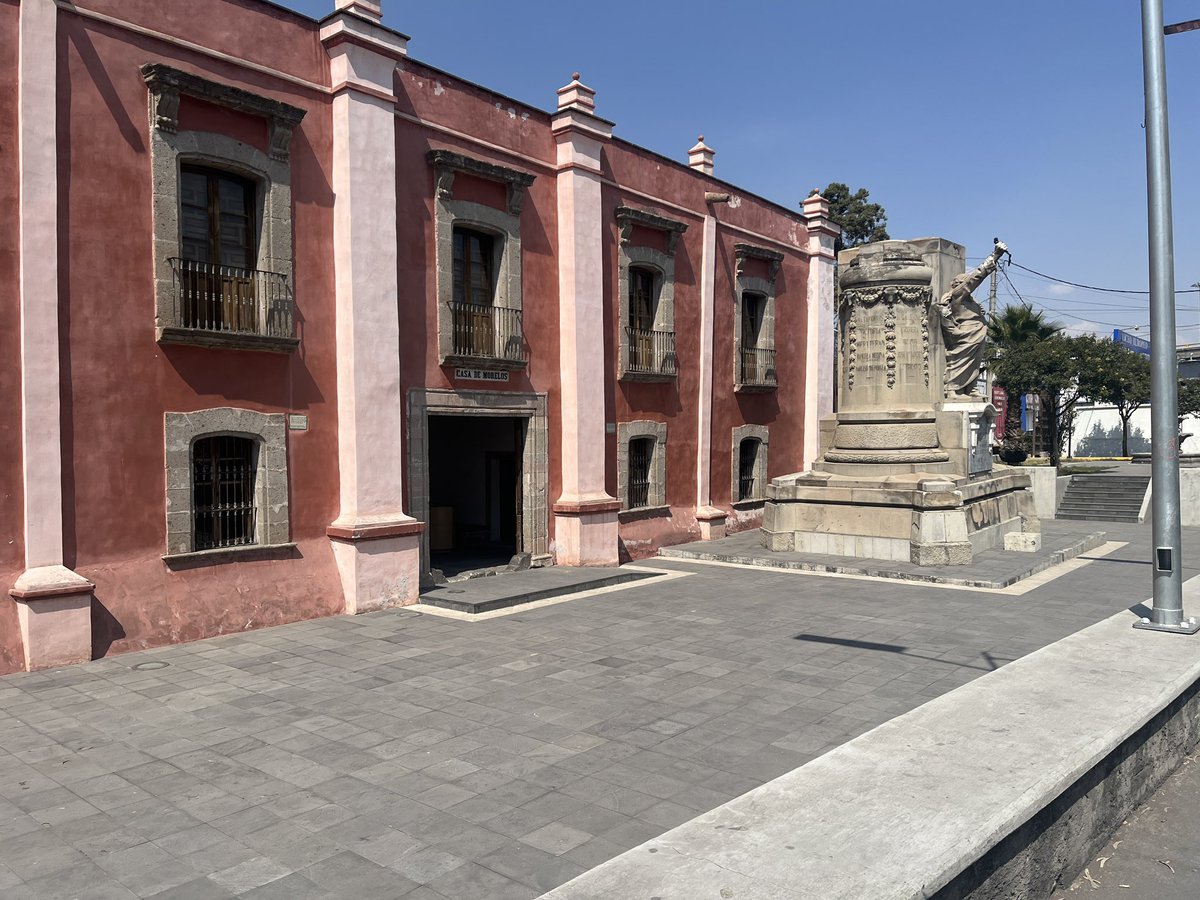 Amigas y amigos de #Ecatepec
Les invitamos a nuestra nueva sede en el Centro Comunitario #CasaDeMorelos 
Taller de #DanzaContemporánea y Taller de #Teatro.
No faltes
<a href="/CCCC_Ecatepec/">Centro Comunitario Ciudad Cuauhtémoc</a> <a href="/TodoEcatepec/">Todo Ecatepec Mx</a> <a href="/Silver_O/">Museo de Ecatepec</a> <a href="/DanielSibaja_/">Daniel Sibaja</a> <a href="/SamVenses/">Samantha Venses</a>