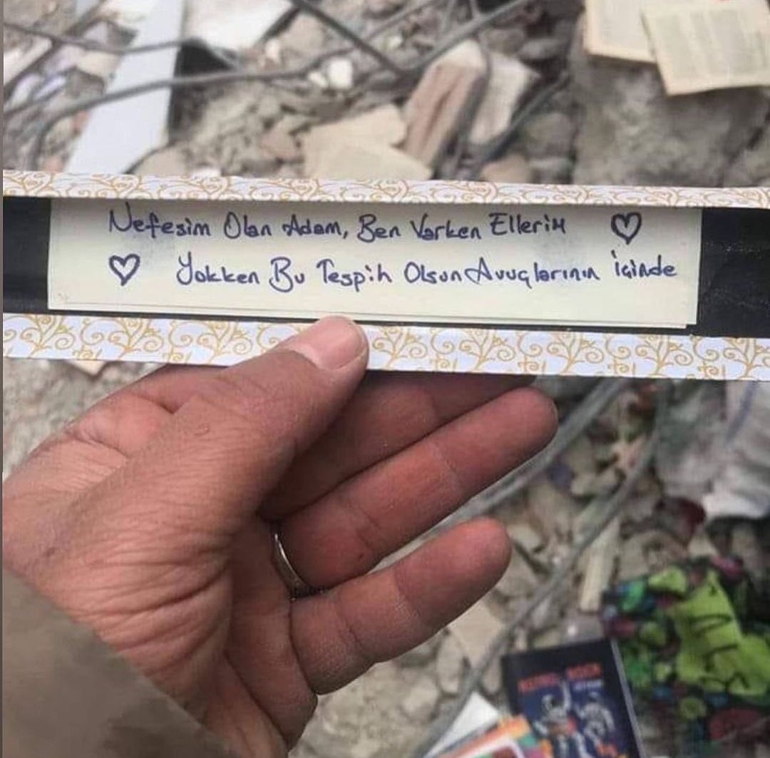 Yarım kalan hayaller, yarım kalan hayatlar, yarım kalan mutluluklar...