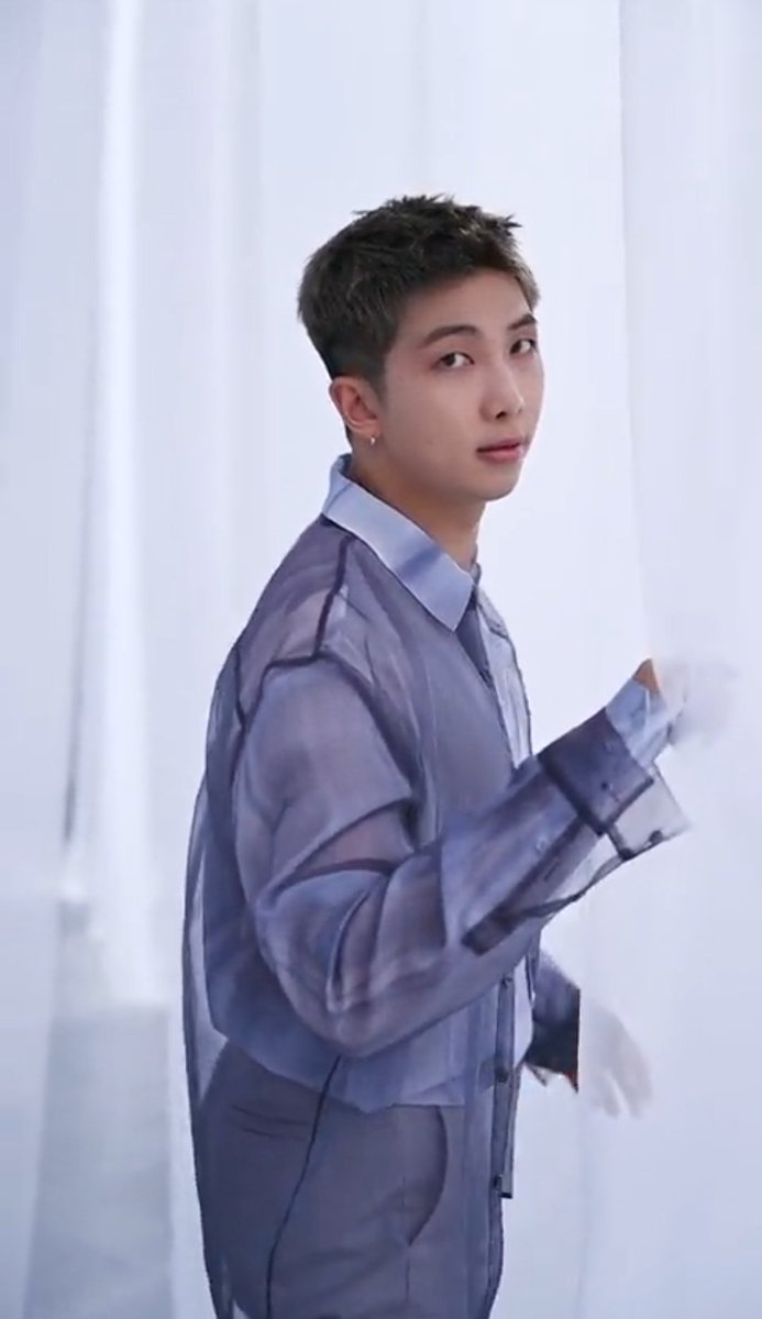 _7armyT's tweet photo. You are perfect in my eyes 💕
#ComfortForJoon https://t.co/FqpaXI4QJk