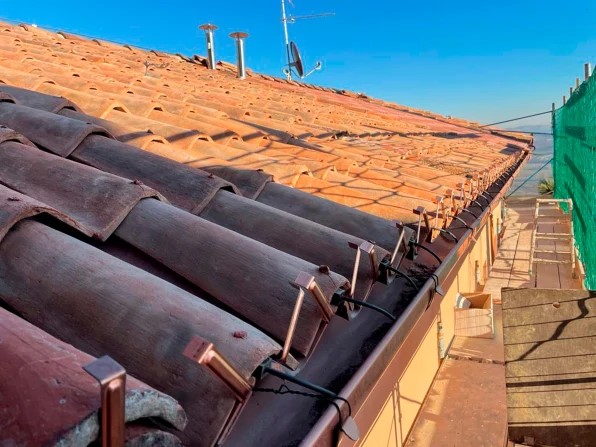 indrevfund's tweet photo. These ‘invisibile’ solar panels appear just like historic Italian terracotta roofs and can help green historic buildings.

https://t.co/sCl6Oirpo3

#innovation #sustainable #sustainableinnovation #investment #environment #sustainability #alternativenergy https://t.co/QAUsLdhShb