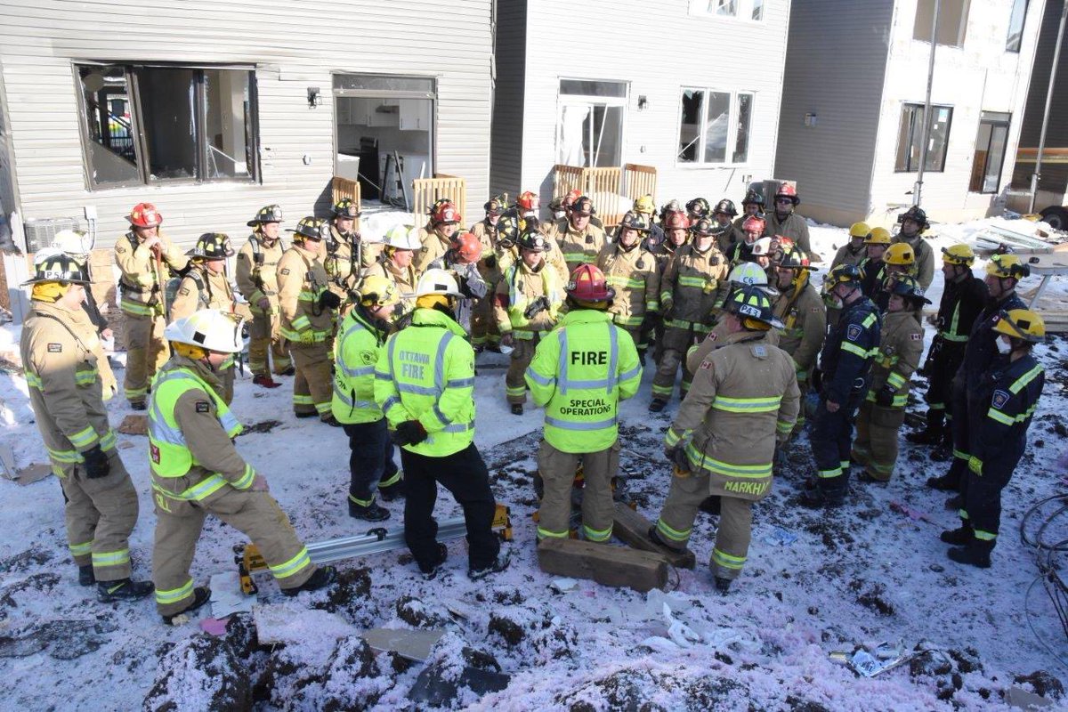 OttFire's tweet photo. Post incident debrief after the explosion in Orleans today.

A successful double rescue in extreme circumstances. 

Our Firefighters are always training to be ready when they get the call. 

#AlwaysReady

📸 OFS Photographer Jean Lalonde https://t.co/HPK4sEM86q