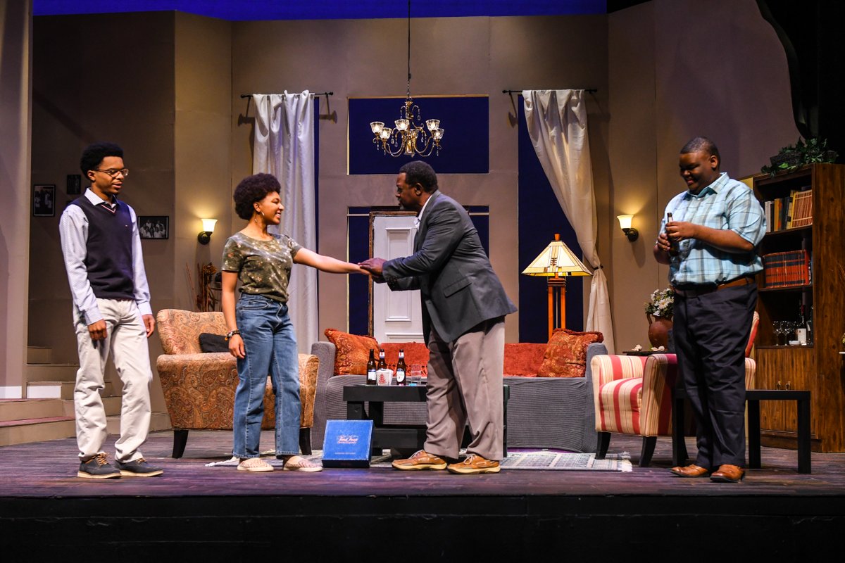 EMUTheatre's tweet photo. Congratulations to the company of "Stick Fly" on an incredible opening weekend! The hard work that these friends have put into this show is absolutely sensational. There's one more weekend to catch this amazing production. We hope to see you there!
#EMUTheatre #StickFly #Legacy https://t.co/D7nEBwwxYA