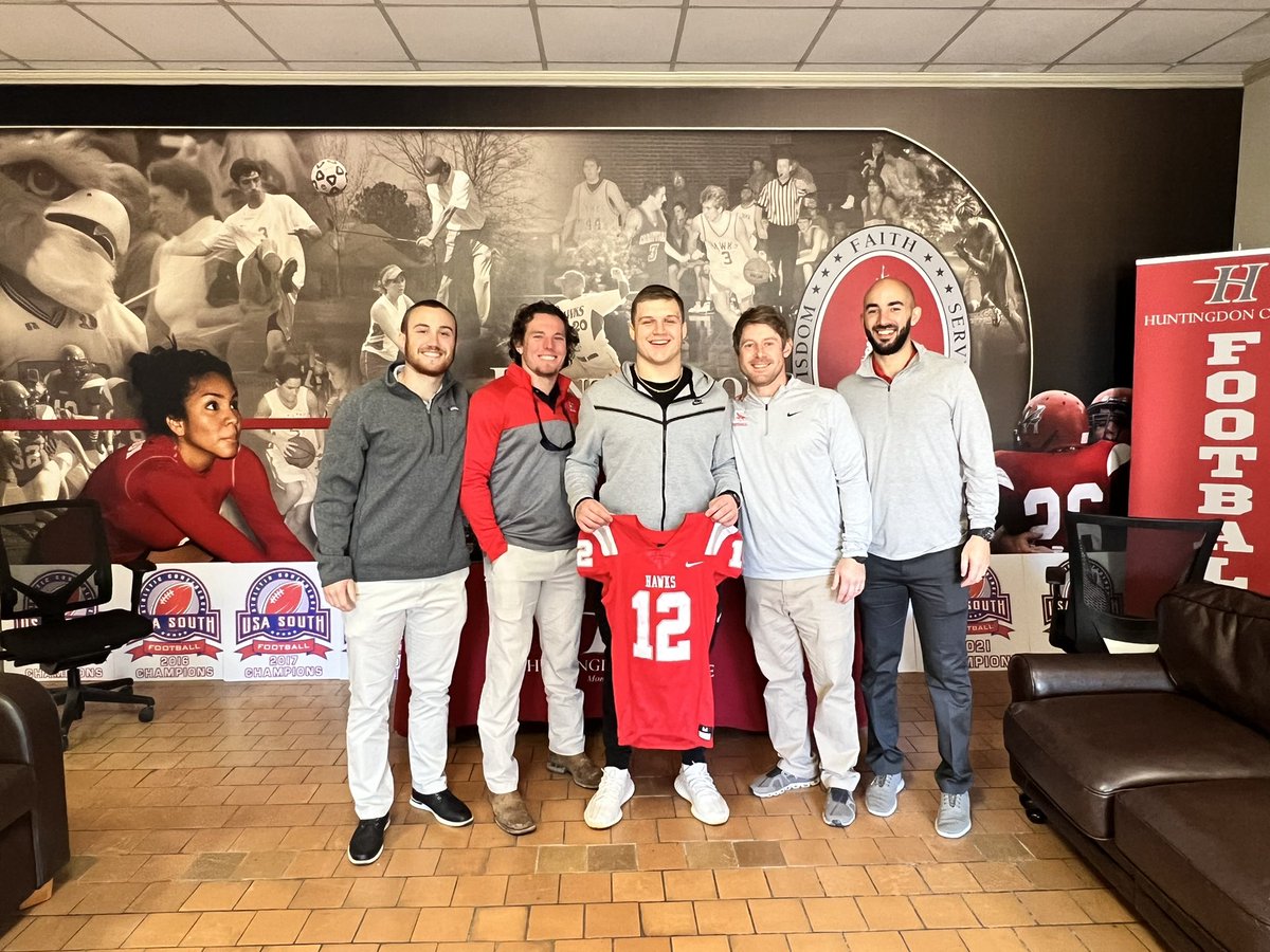 Brady Moore tweet media