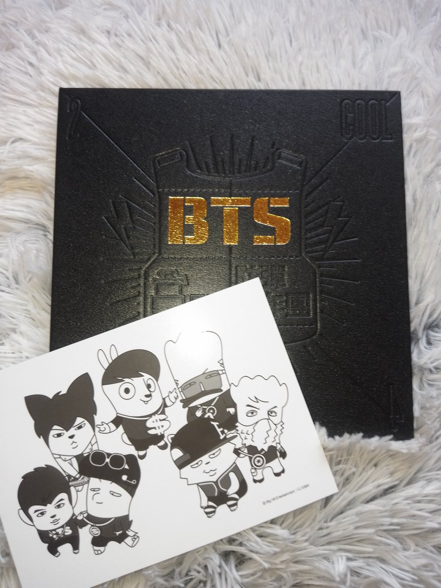 prttwnam's tweet photo. Holaa, estoy vendiendo estos álbumes 
Wings ver.I con pc de Namjoon 15.000
2 cool 4 skool 10.000
The Most Beautiful Moment In Life, Part 2 ver. peaches con pc de Namjoon 20.000
si lo pudieran dar rt me ayudarían mxo
⚠️ SOLO SANTIAGO https://t.co/40aRfylst8