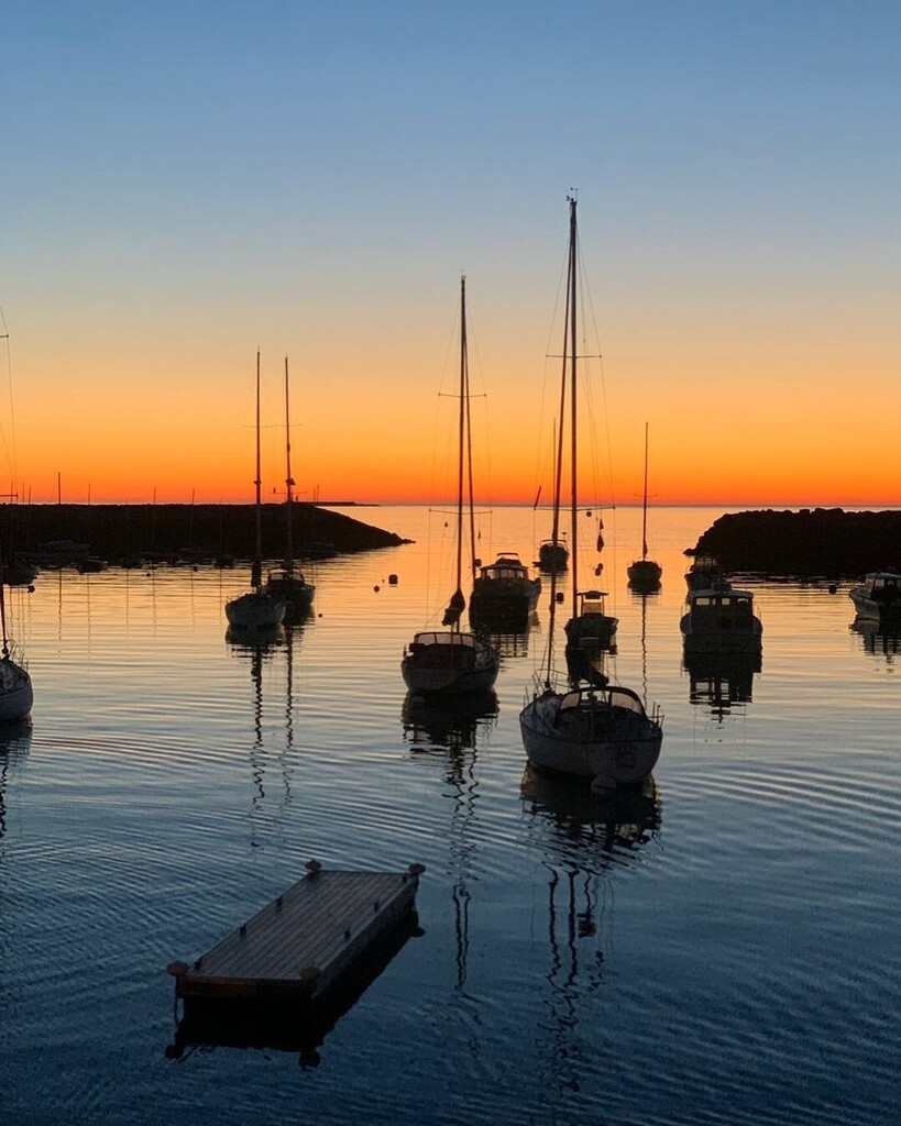 Today’s Happier Place is brought to you by @beverlybrennanpics from Massachusetts.

Use #HappierPlace to get featured
Follow: <a href="/happier_place/">andrew perry</a>

Personal tag: #happier_beverlybrennanpics 
Location tag: #happier_Massachusetts  #happier_USA

———————
𝗧𝗮𝗸𝗲 … instagr.am/p/ConjEaEPno1/