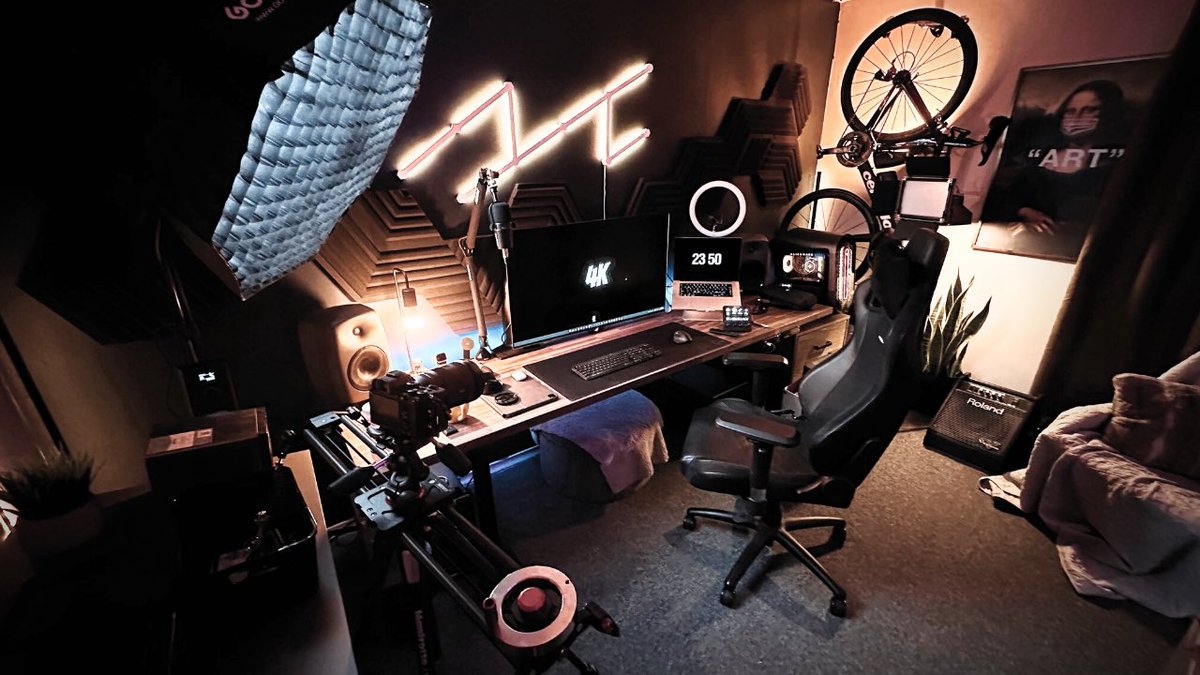 LIVE: The Perfect Creative Workspace : $10,000 High End Office and Studio Setup Tour. youtu.be/D8R0IKHZp2E

#officesetup #gamingsetup #modernoffice #alienware #apple