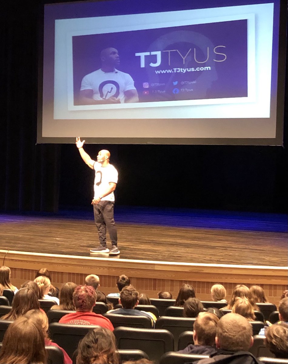RockyStamos1's tweet photo. Thank you to @TJTyus1 for motivating our students to be the best version of themselves! #strongertogether #plainwellms #plainwellschools https://t.co/ddb6T5FLre