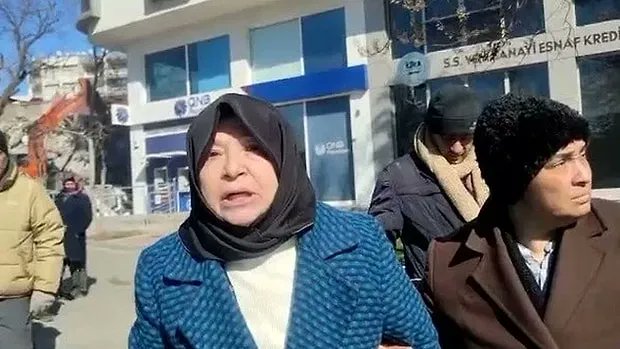 📌Eski AKP Kahramanmaraş Milletvekili Nursel Reyhanlıoğlu'nun, 2018'de İmar Affı'na "Evet" diyen AKP'li 217 vekilden biri olduğu öğrenildi.