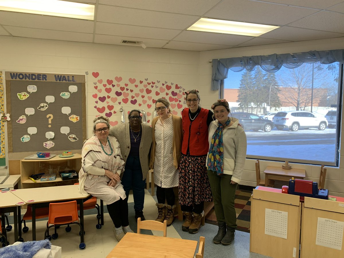 Celebrating 100 days of school with students and co-workers! #BeSKT #ocsbKindergarten #ocsbBeWell #ocsbBeCommunity