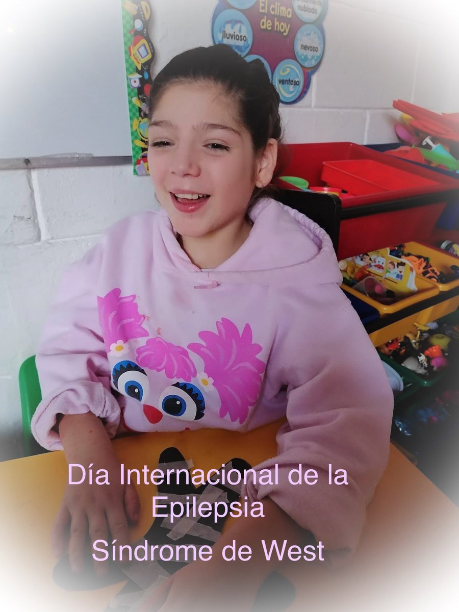 RealidadPitzi's tweet photo. Esta pequeña nos enseñó que la epilepsia es real y está entre nosotros 💜💜#diainternacionaldelaepilepsia #sindromedewest #epilepsia #autismo https://t.co/uIzm9gjtDf