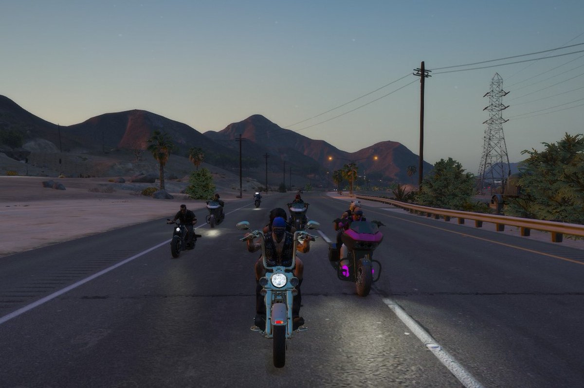 HHellfis's tweet photo. Pale Riders MC Northside #GTARP #FiveM #Outlaw #Motorcycleclub #GTABiker #SupportSmallStreamers #twitchstreamer #JimmyWilson #PRMC #PaleRidersMC #paleontop #worldwide #prmcNorthside #syl17 https://t.co/tWDcbU4w9P