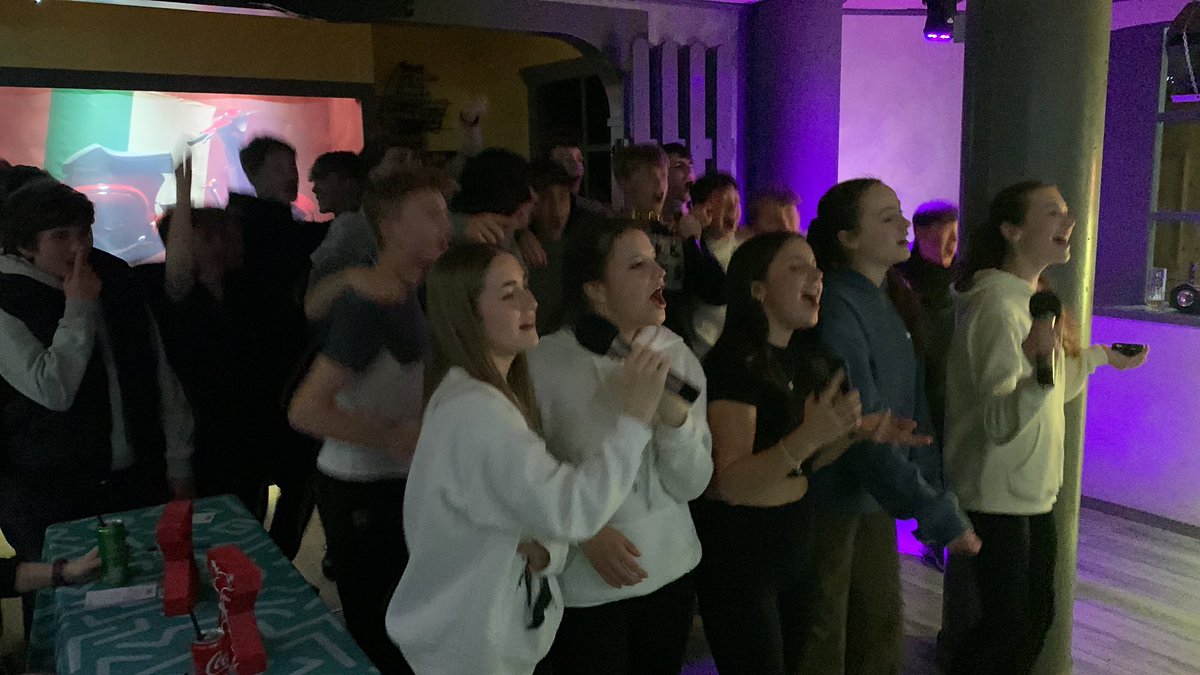 pe_TGS's tweet image. At the end of day 2….. great day on and off the slopes! #smiles #makingprogress #nightnight