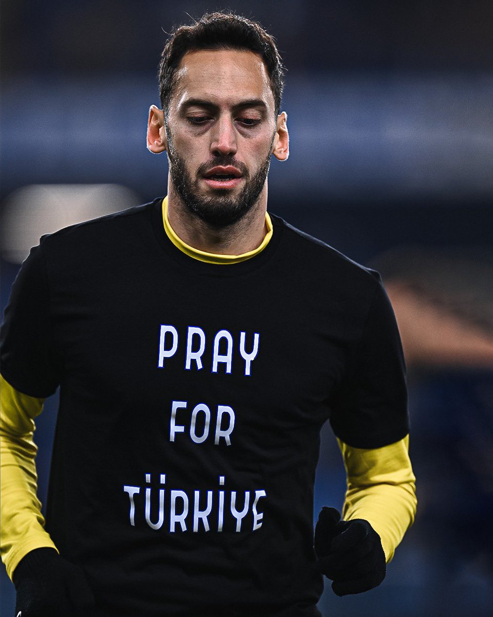 hakanc10's tweet photo. Türkiye’m ❤️🇹🇷 Acımızı paylaşan taraftarımıza teşekkür ederim 🙌

Grazie di cuore per il vostro sostegno ❤️

Painful days. Thanks to our fans for standing with us ❤️🇹🇷 https://t.co/llWCZoaOd2