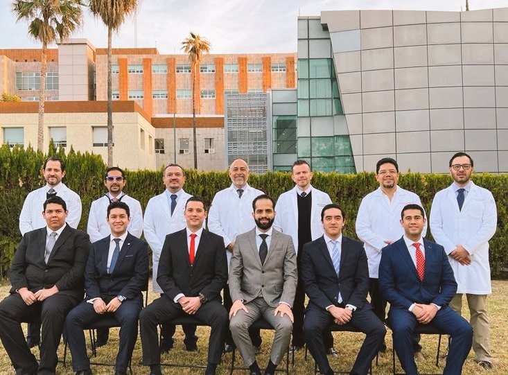 BonillaUro's tweet photo. Se logró la residencia!! Grandes maestros, compañeros y amigos. Por fin Urólogos, orgullosamente UMAE T1 CMN Bajío
Gracias totales!!
#umaet1 #urology #urolife https://t.co/NEctDJmv5x