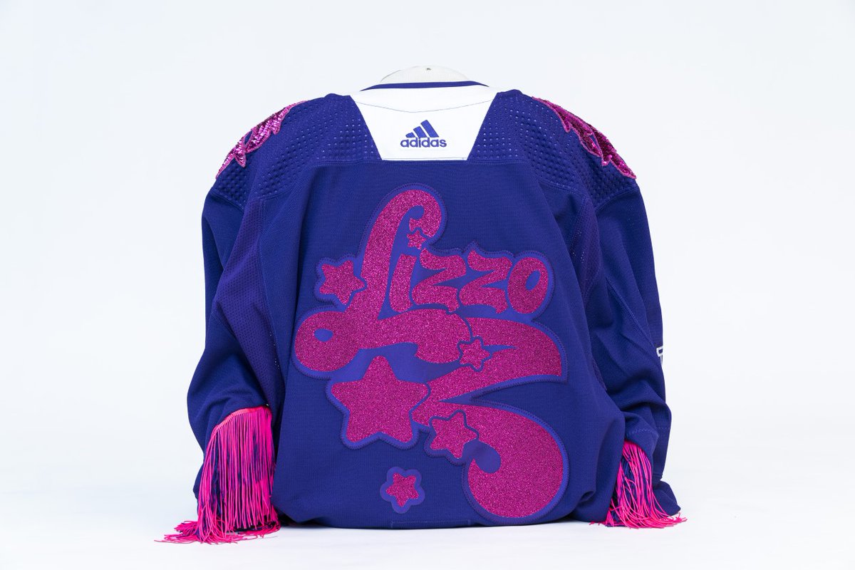 LixxieB 🍓🌸 on Twitter "RT passittobulis Do you want a custom Lizzo Canucks jersey