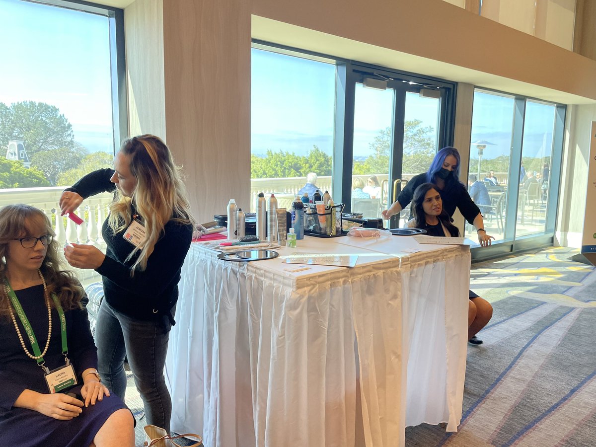 MBAMortgage's tweet photo. Update your headshot at #MBACREF23! Put your best face forward at the Headshot Café, and say yes to hair and make up touch ups. 

Thank you to Headshot Café sponsor @realGrandbridge. https://t.co/6oKvG3n0mn