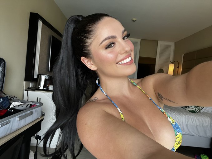 This is like a second Instagram for me srry https://t.co/PlU8sFFhC5