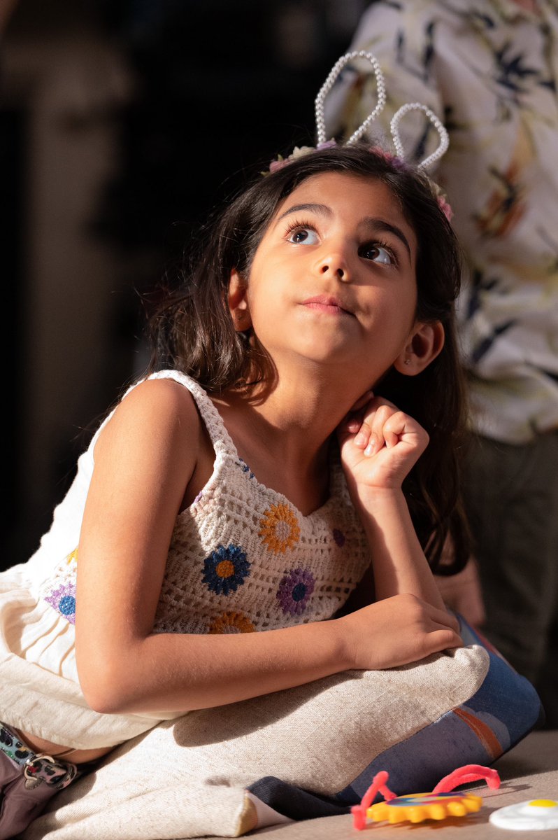 Brand new #ChildrenRuinEverything tonight, 8:00 on <a href="/CTV/">CTV</a>! Written by the wonderful <a href="/robbmichaels/">Rob Michaels</a>! Let’s all watch together and hold hands!