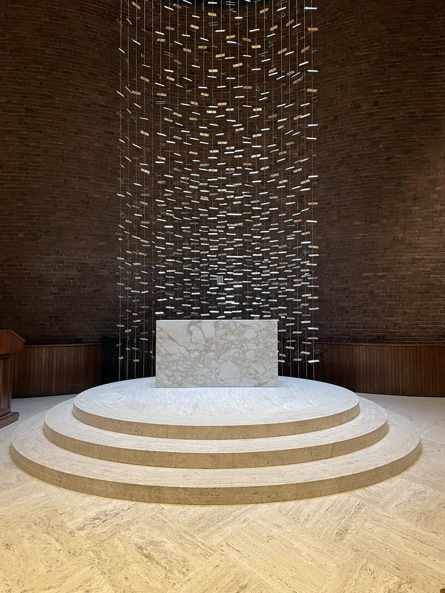 Alexandra Lange tweet media