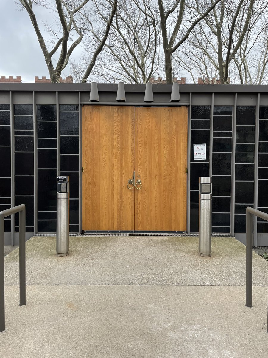 Alexandra Lange tweet media