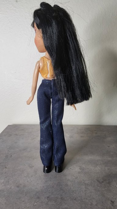 Vintage Bratz dolls &amp; clothing now available! ✨️  #ebay #Bratz #Vintage #Doll https://t.co/JNh3dusFb<a href="/tag/doll"class="tags"><span>#doll</span></a><a href="/tag/vintage"class="tags"><span>#vintage</span></a><a href="/tag/bratz"class="tags"><span>#bratz</span></a><a href="/tag/ebay"class="tags"><span>#ebay</span></a>