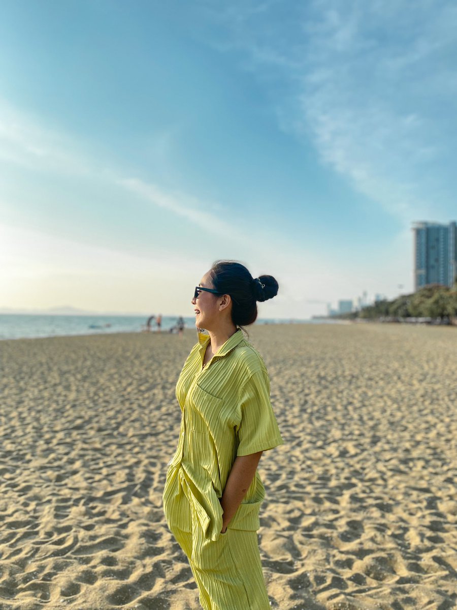 Junearis2's tweet photo. Sea 🌊🏝🐳 #ชอบผู้หญิง #ทีมมีแฟนเป็นผู้หญิงแต่โคตรมีความสุข #เลสเบี้ยน https://t.co/Otwuk6DkQj