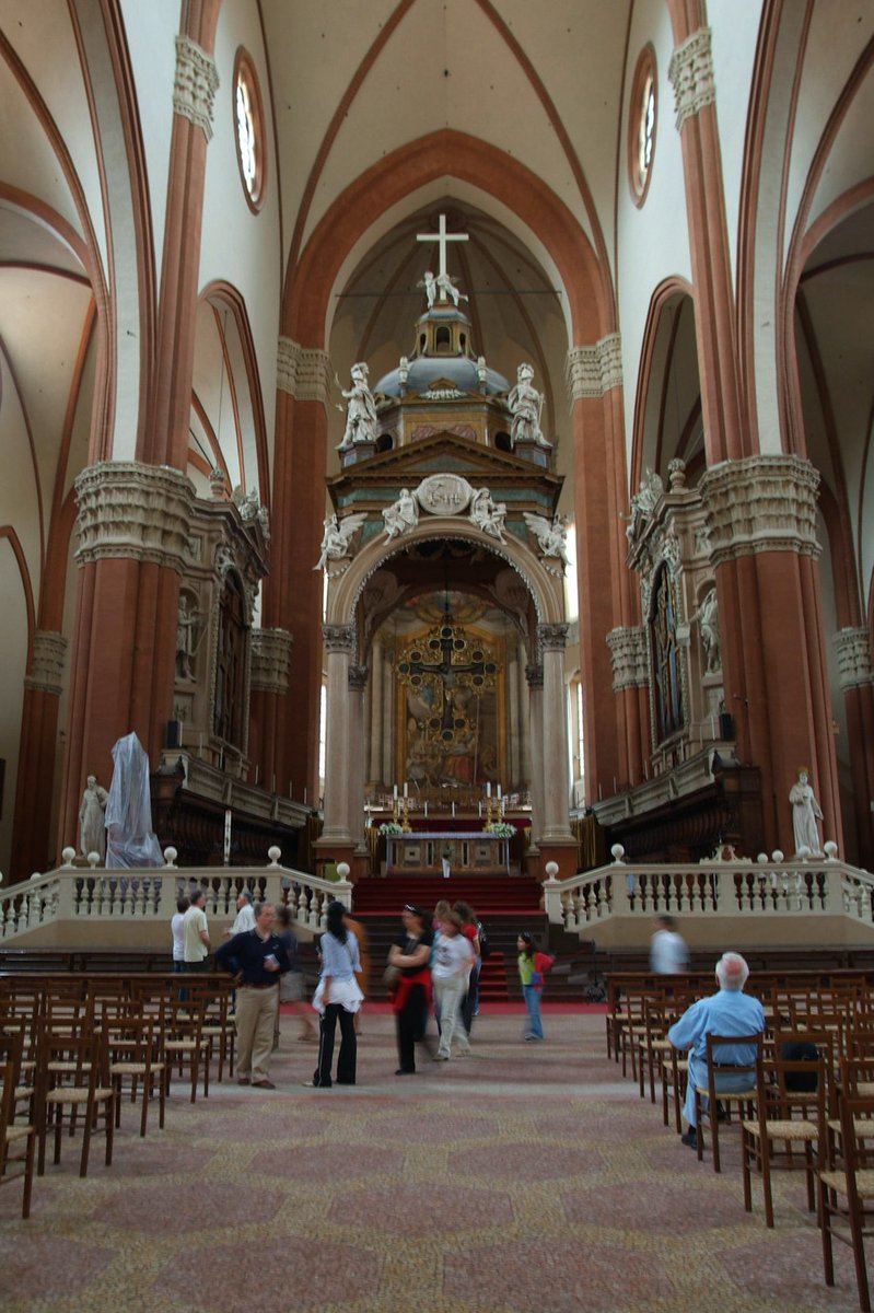 nikolausmella's tweet photo. Today marks the 510th anniversary of the birth of the Italian #singer & #renaissance composer, Domenico M. #Ferrabosco. :-) ❄️ 🧭 #Bologna 🇮🇹 #Italia #EarlyMusic
Basilica of San Petronio, where #Ferrabosco was a singer, and later choir director.
📸: Ilario, 20th May 2006. https://t.co/e5wUeQnPMz