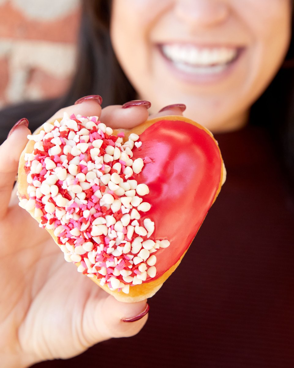 Krispy Kreme tweet media