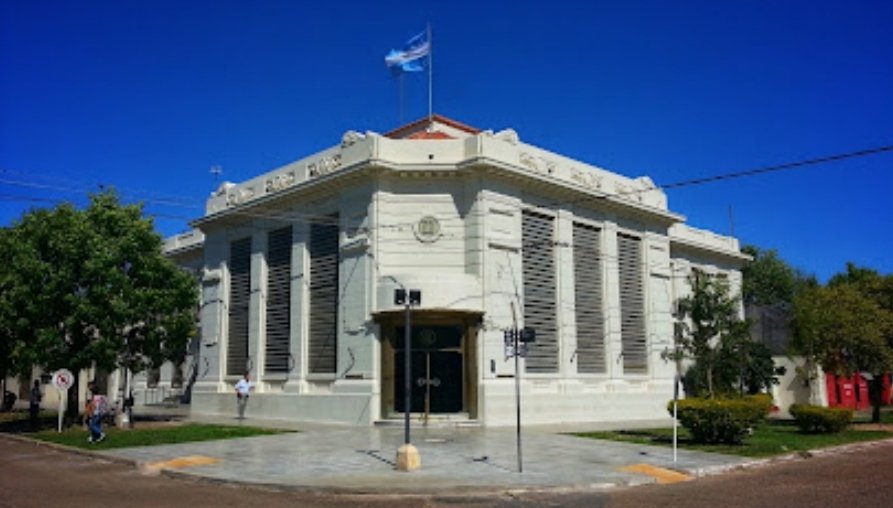 PrimiciasAlDia1's tweet photo. Sucursal del Banco Nación de Monte Caseros investigada por robo millonario.

https://t.co/KS4tiDGDqr
#robomillonario #auditoría #sucursal #BancoNación #investigación #extesorero #MonteCaseros #Corrientes https://t.co/SCogctnGDR