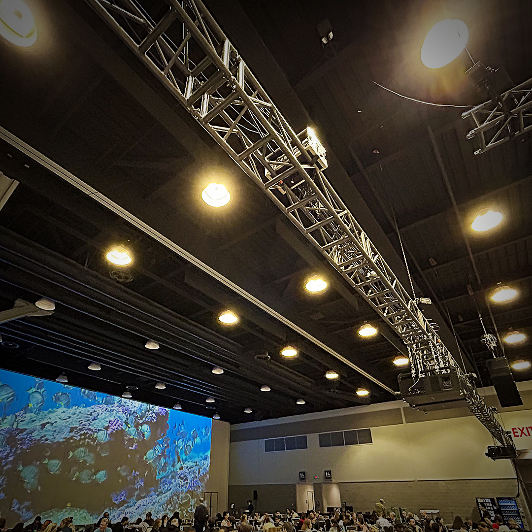 RiggitServices's tweet photo. Well, the truss certainly had an impact on IMPAC5.
#riggit #riggitservices #impact5 #marineprotection #ocean #marineconservation #marinelife #rigging #rigger #stage #production #rigginsteel #lighttrusses #trussdesign #stagedesign
https://t.co/t9Xqh8sleI https://t.co/Ywj5UPM2Vo