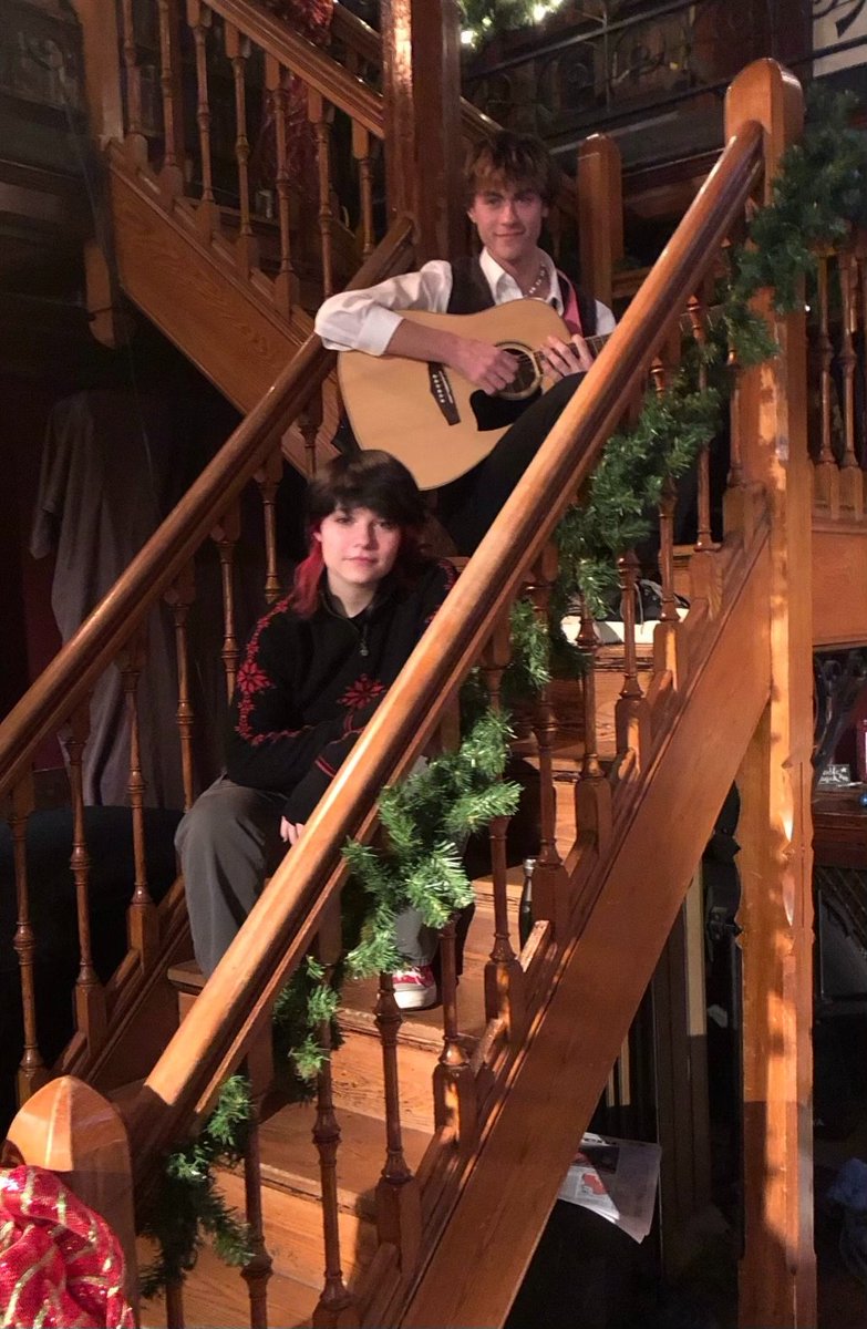 A couple more days 'til the midwinter benefit! Join us for a dazzling evening of music by the Judith Tulloch Band and BCSD musicians Rowan Parsaca and Jonah Mensch. Plus great food, beverages, raffle, &amp; neighbors who support education! Tix $25 here foundationforbeaconschools.org/midwinterparty