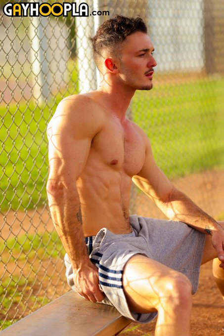 1 pic. Baseball Player Jack Grey hits a home run on his #GayHoopla debut.

??? ---> https://t.co/7j5CUiYyGq