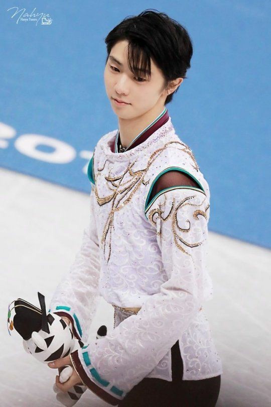 🌸Hey, Fanyus!🌸
Inspirational, role model Yuzu! Let's make #MuseMonday 
Photos where he is your aspiration or muse!
Be the change! Tag & share!
#羽生結弦 #HANYUYUZURU𓃵 
So difficult to choose! Good luck
➡️ @aKisstotheIce @purapra1 @reniadi @roncaxu @youranmy @glameiroushye