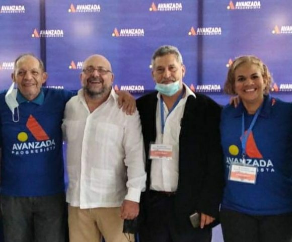 luisromeroc's tweet photo. En nombre de la familia progresista quiero manifestar nuestro profundo pesar por la muerte del compañero José Mujica, quien fuera en vida concejal en el Mun. Ribas y Sec de Organización de @AProgreAragua. El país pierde un valiente luchador social y un gran demócrata. https://t.co/e7khZermys