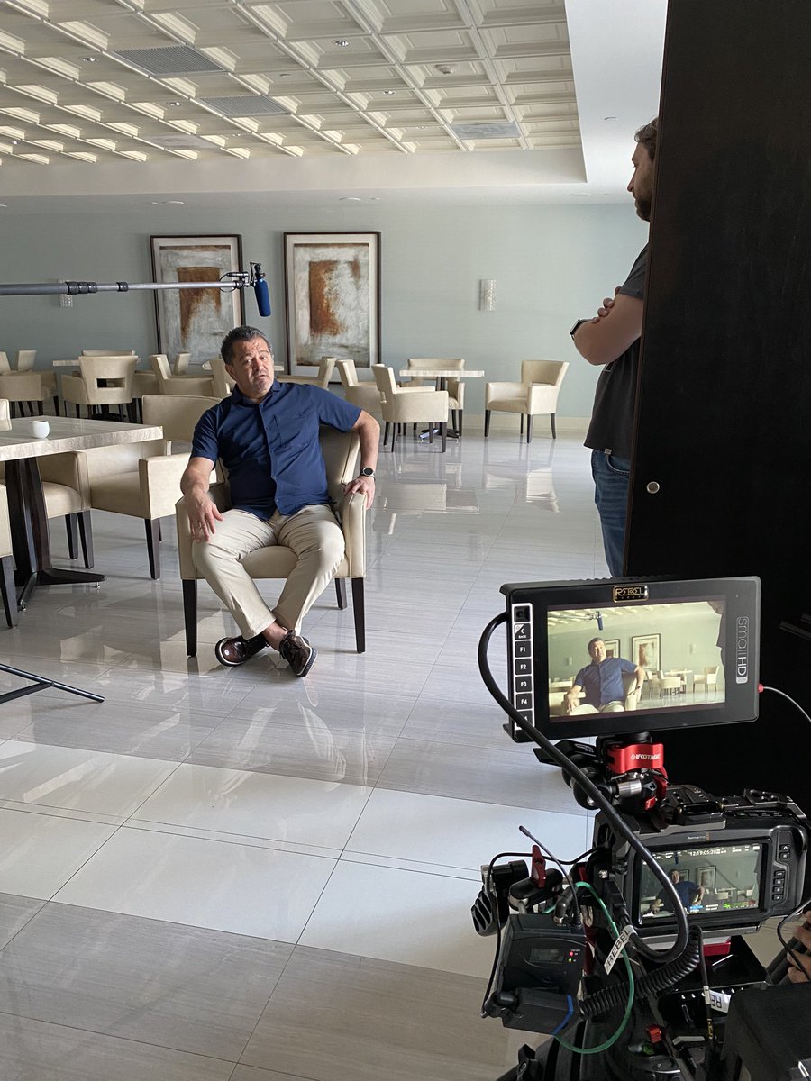 ECOCINEMA (@ecocinemasolar) on Twitter photo En enero continuamos con la producción de la Temporada 3 de nuestra serie original <a href="/CapitanesdeA/">CapitanesdeAmerica</a> sobre leyendas del fútbol latinoamericano, rodando en #CiudadDeMéxico 🇲🇽 y #Miami 🇺🇸 . Tendremos nuevas jornadas de filmación en los próximos días. En enero continuamos con la producción de la Temporada 3 de nuestra serie original <a href="/CapitanesdeA/">CapitanesdeAmerica</a> sobre leyendas del fútbol latinoamericano, rodando en #CiudadDeMéxico 🇲🇽 y #Miami 🇺🇸 . Tendremos nuevas jornadas de filmación en los próximos días.