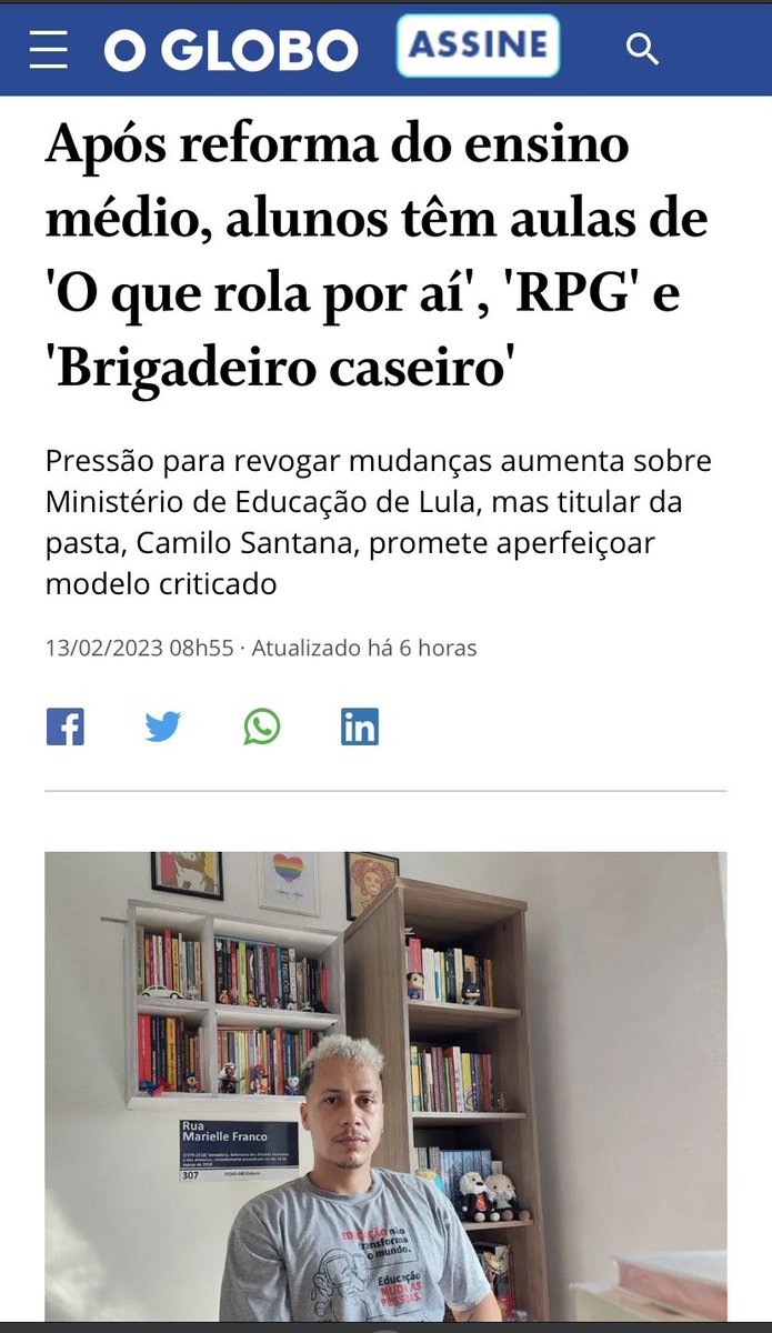 mateuslb_'s tweet photo. O desastre anunciado do Novo Ensino Médio só irá aumentar ainda mais as desigualdades educacionais entre escolas públicas e privadas! Professores ministrando componentes curriculares que não tiveram formação (+) #NEM #Educacao #NovoEnsinoMedio https://t.co/snWymPlhfb