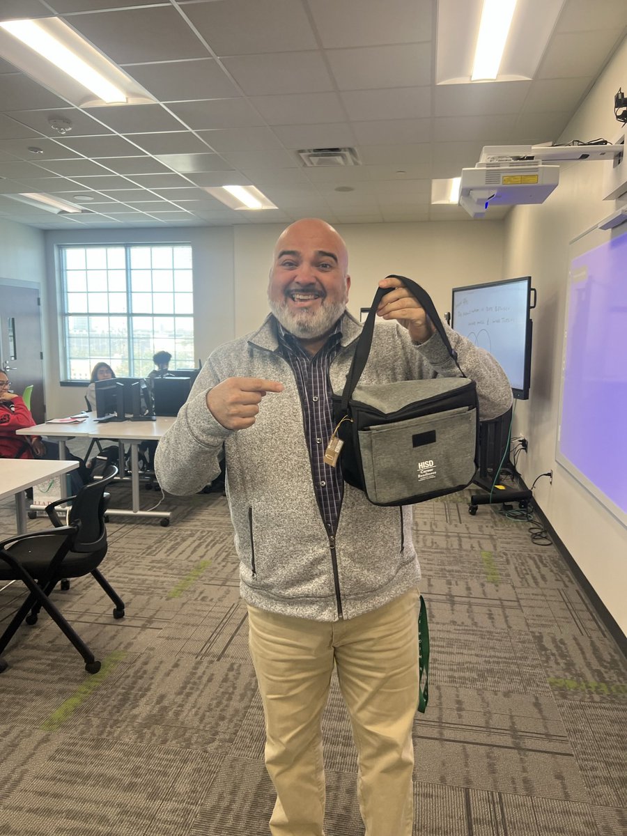 Michelle P.G tweet media