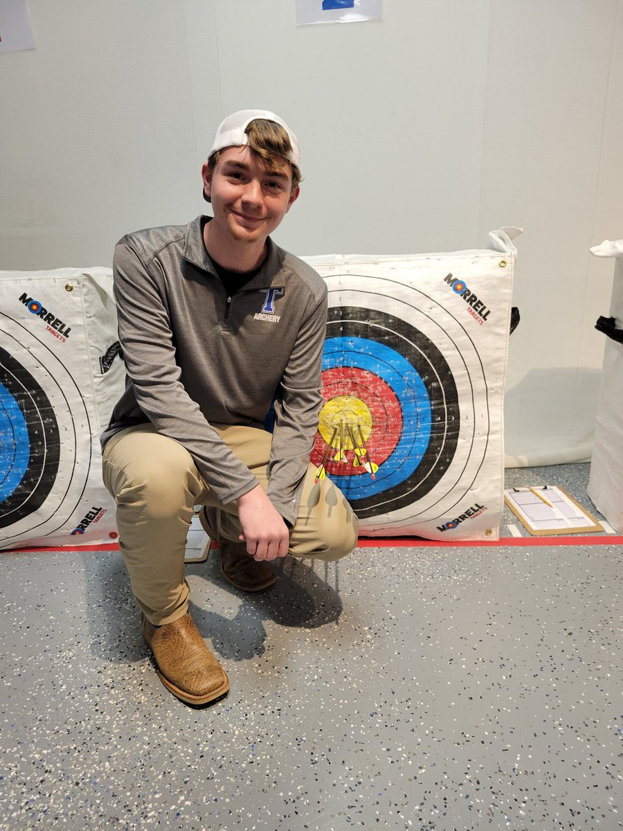 TupArchery's tweet photo. Senior, Luke Burleson, with a 50 from 15 meters in the Cupid Shootout! @scburleson https://t.co/ws8gHuGUfU