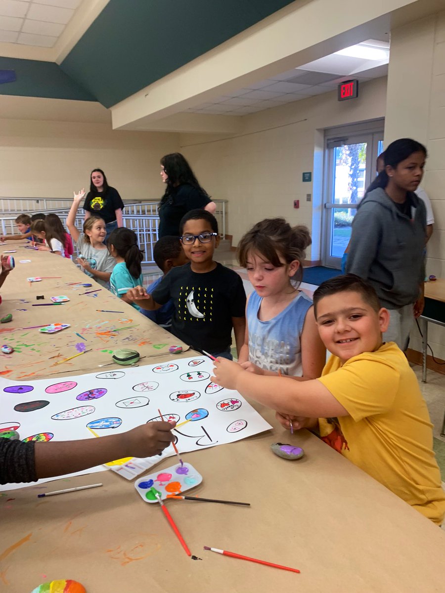 PRHS_Preschool's tweet photo. Today we celebrated love and friendship with @Proud2BeAtPride extended day. We made delicious heart shaped cakes, painted friendship rocks and blew heart shaped bubbles.  Love is in the air! ❤️ @PineRidgeHS @PanthersCTE https://t.co/Dn0m4Zav5V